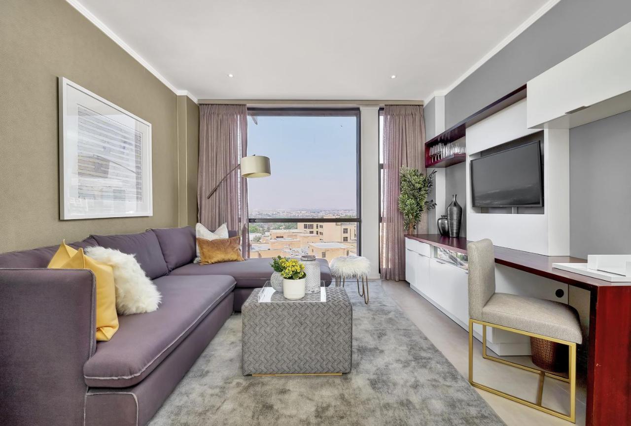 Sandton Apartment 15 West Road South โจฮันเนสเบิร์ก ภายนอก รูปภาพ