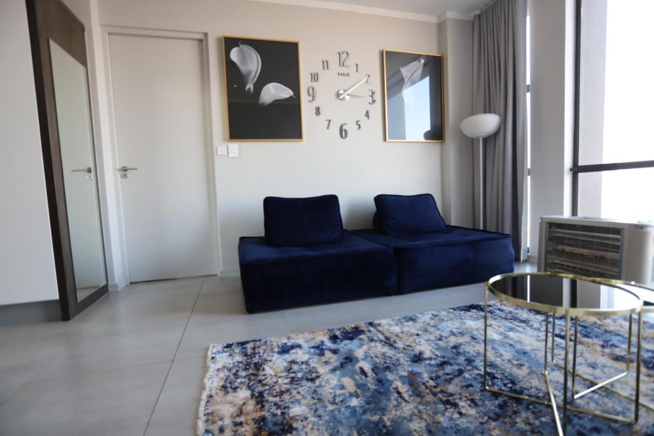 Sandton Apartment 15 West Road South โจฮันเนสเบิร์ก ภายนอก รูปภาพ
