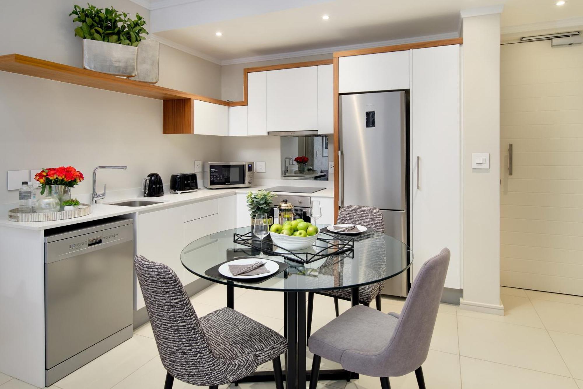 Sandton Apartment 15 West Road South โจฮันเนสเบิร์ก ภายนอก รูปภาพ